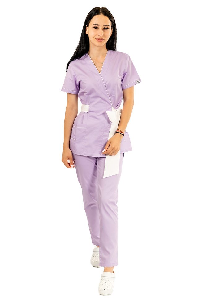 Lila kimono medicinska halja z belim robom in vrvico za metuljček